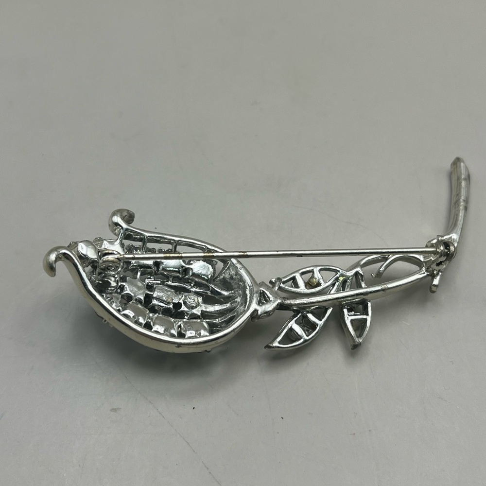 Vintage Coro Silver Blue Rhinestone Brooch-Stunning Retro Jewelry - Picture 3 of 4